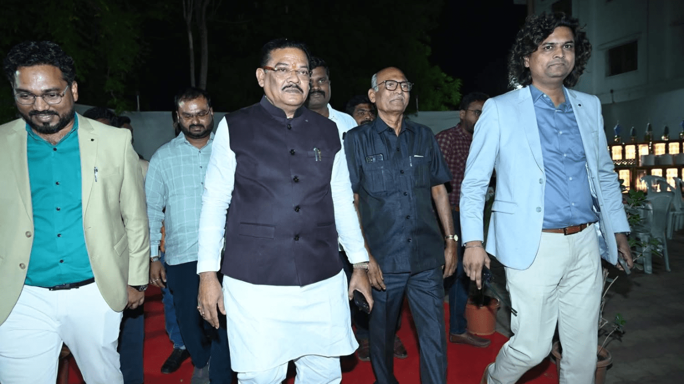 Untitled design - 2025-10-06T174600.902